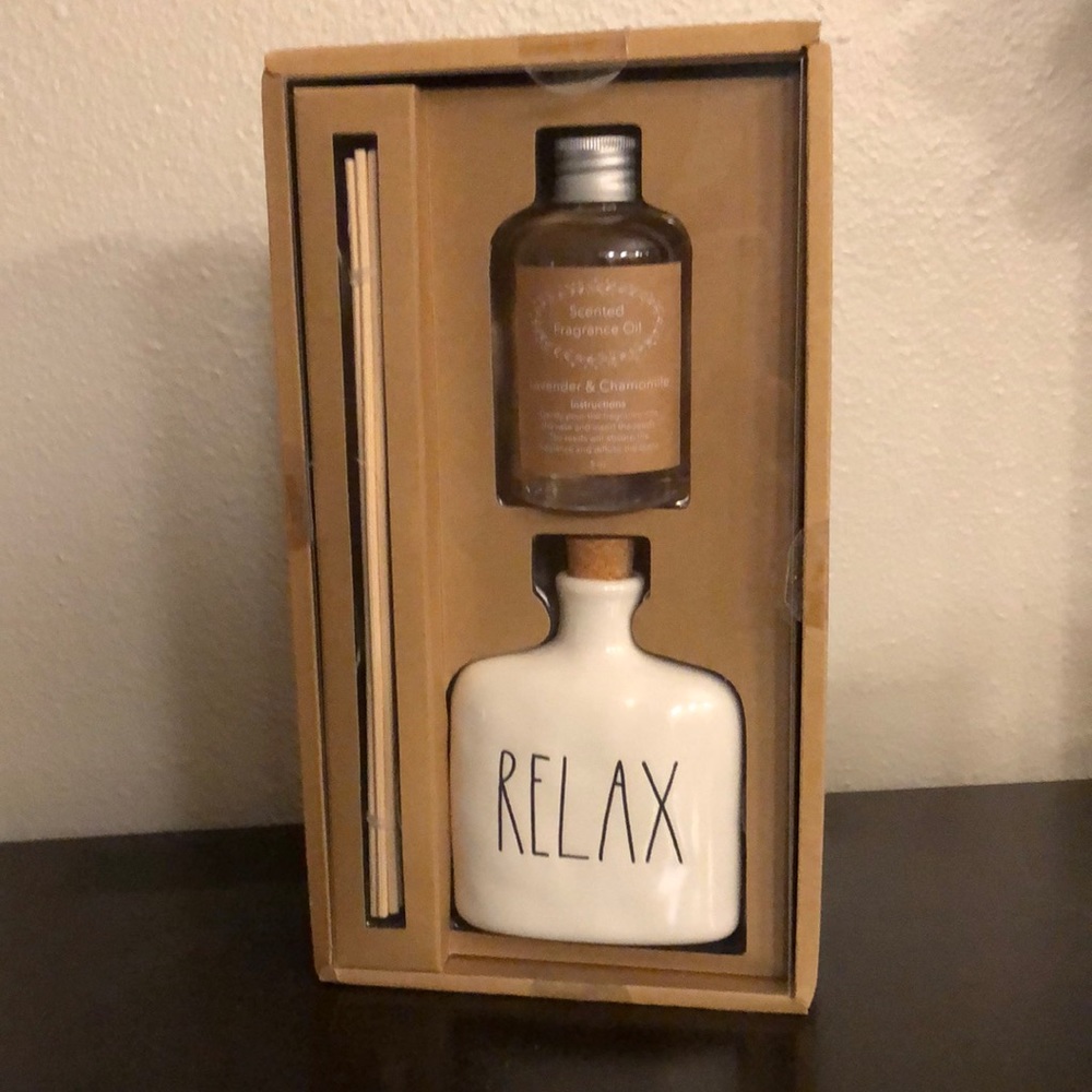 Brand New - Rae Dunn Scented Diffuser - Lavender & Chamomile